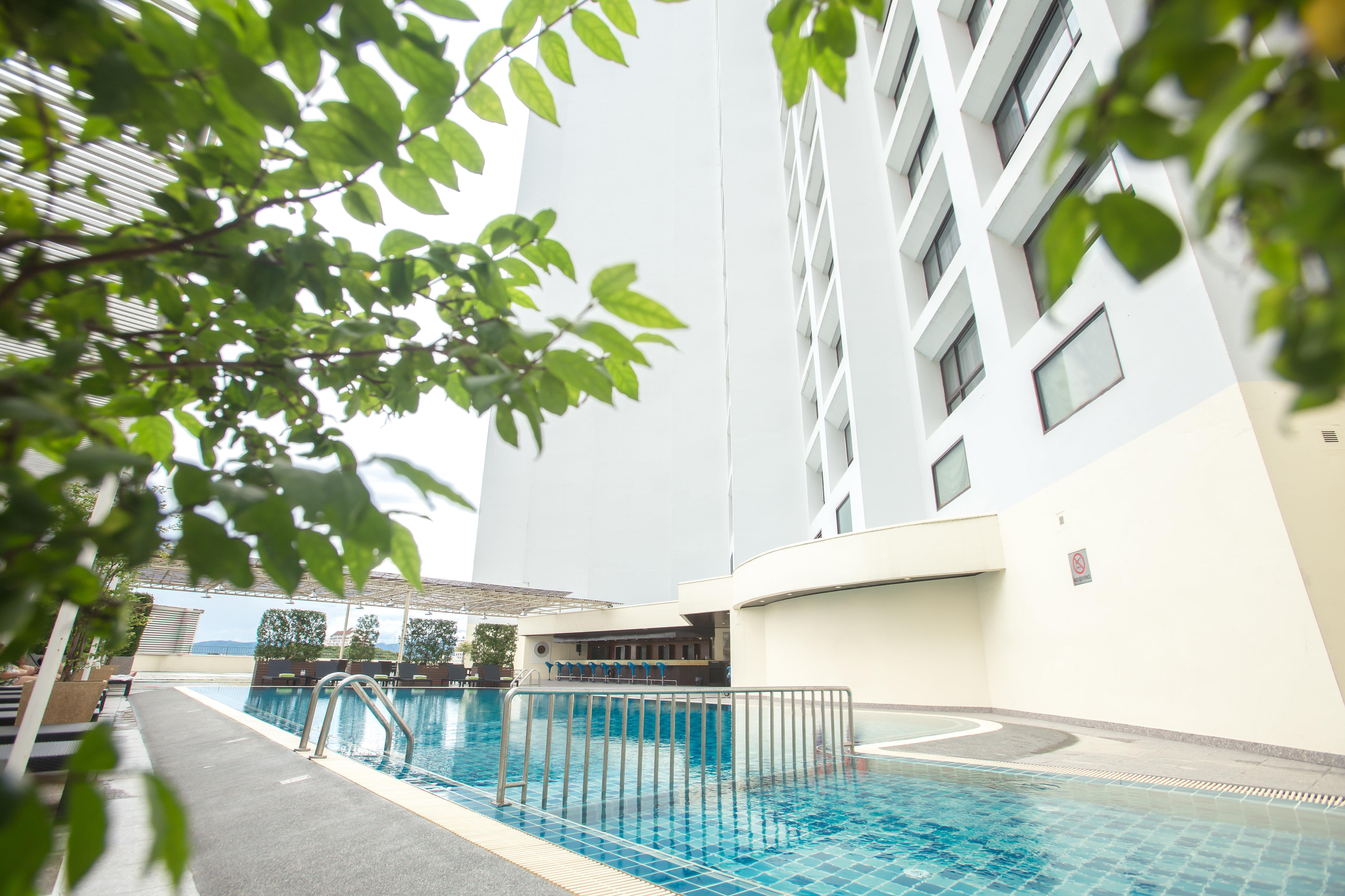 Centara Riverside 酒店 4*
